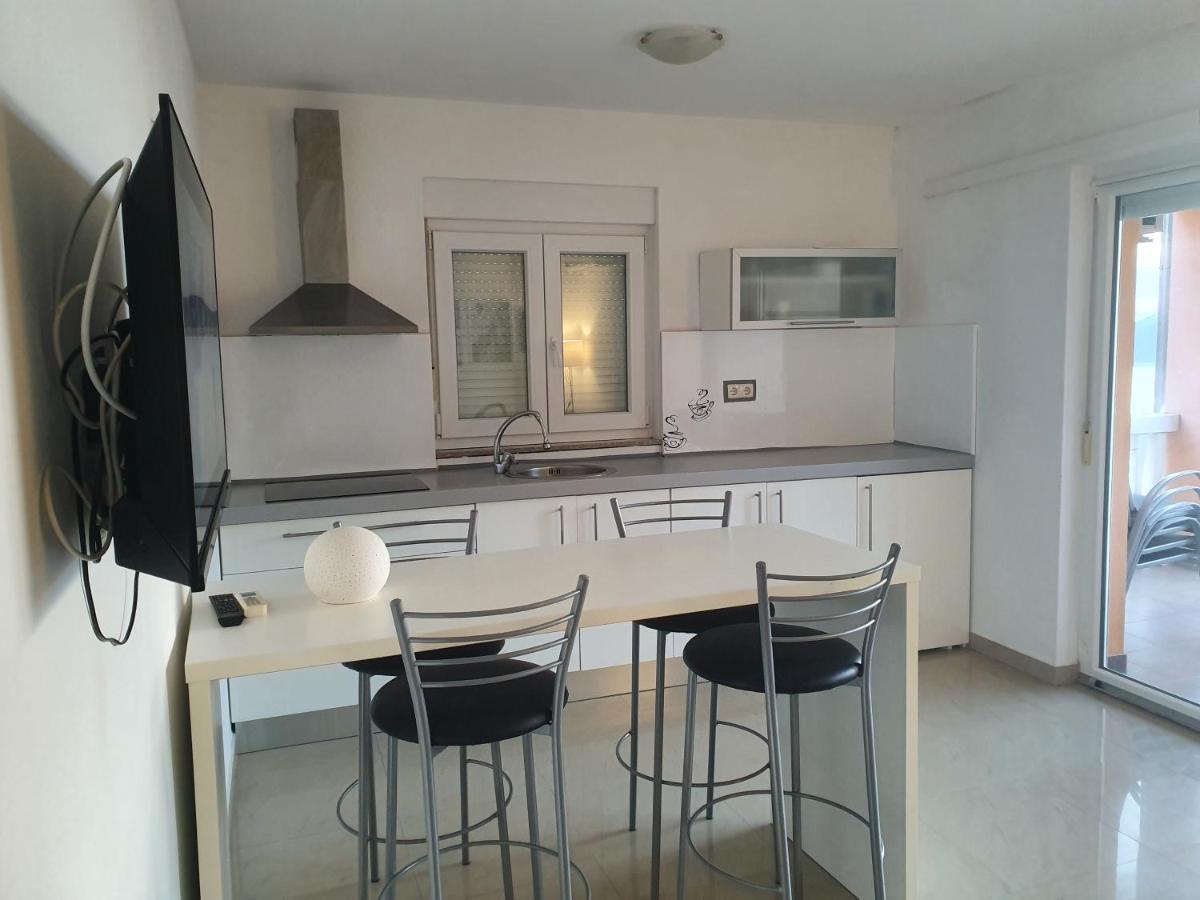 Lavender Apartments ดราเก ภายนอก รูปภาพ