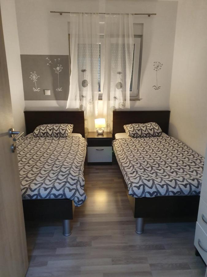Lavender Apartments ดราเก ภายนอก รูปภาพ